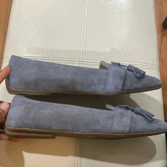 Talbots Grey Pointed Toe Suede Loafers Size 7 M - Picture 6 of 8